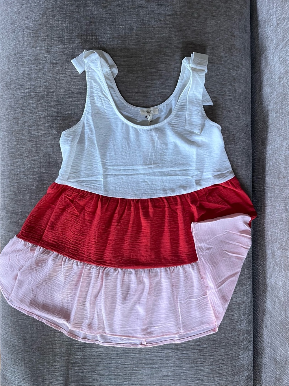 COLOR BLOCK BABYDOLL TIERED TANK SHIRT CORAL RED PINK WHITE SIZE MEDIUM NEW - Picture 9 of 14